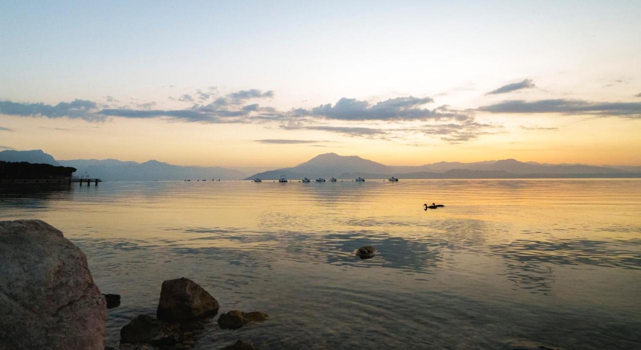 Lake Apartment Primea Sirmione Zewnętrze zdjęcie